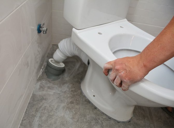 6 Signs You Need to Replace Your Toilet